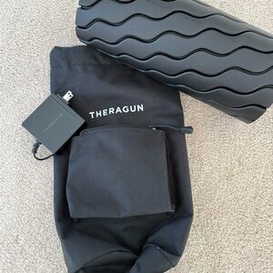 Theragun Black Massage Roller Set